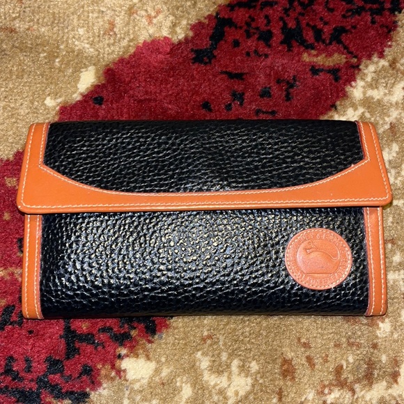 Dooney & Bourke Handbags - Vintage Dooney and Bourke Check book wallet with change pocket. Like new